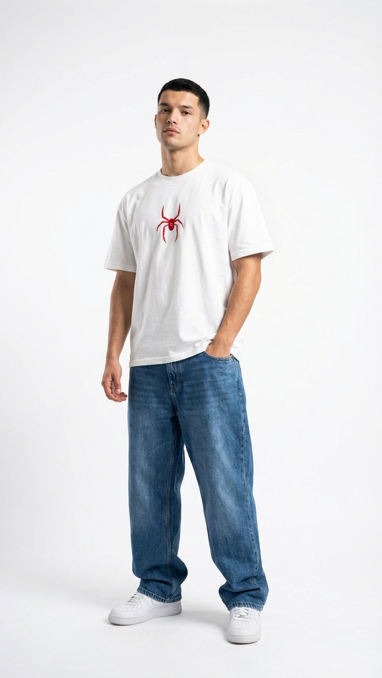 WHITE OVERSIZE SPIDER TEE